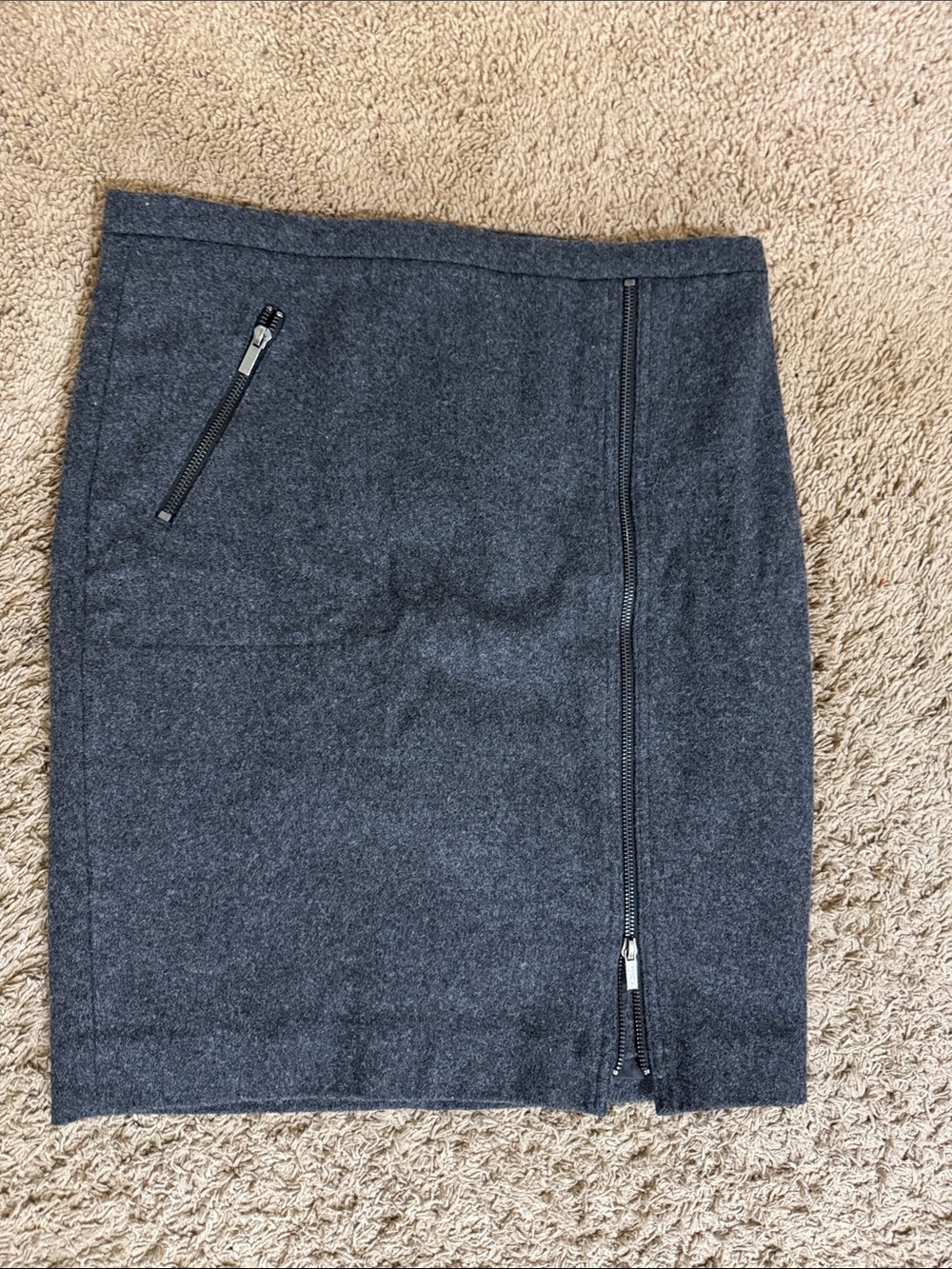 J. Crew Pencil Skirt Charcoal Zip-Front Women's size 10 Classic Academia Career